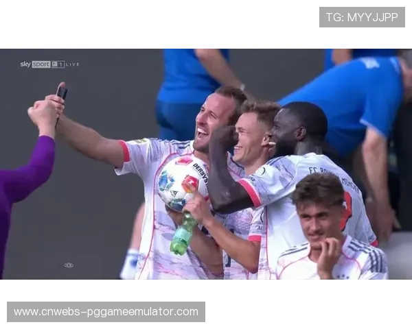 拜仁慕尼黑豪取六连胜火力全开创德甲进球新纪录强势领跑积分榜